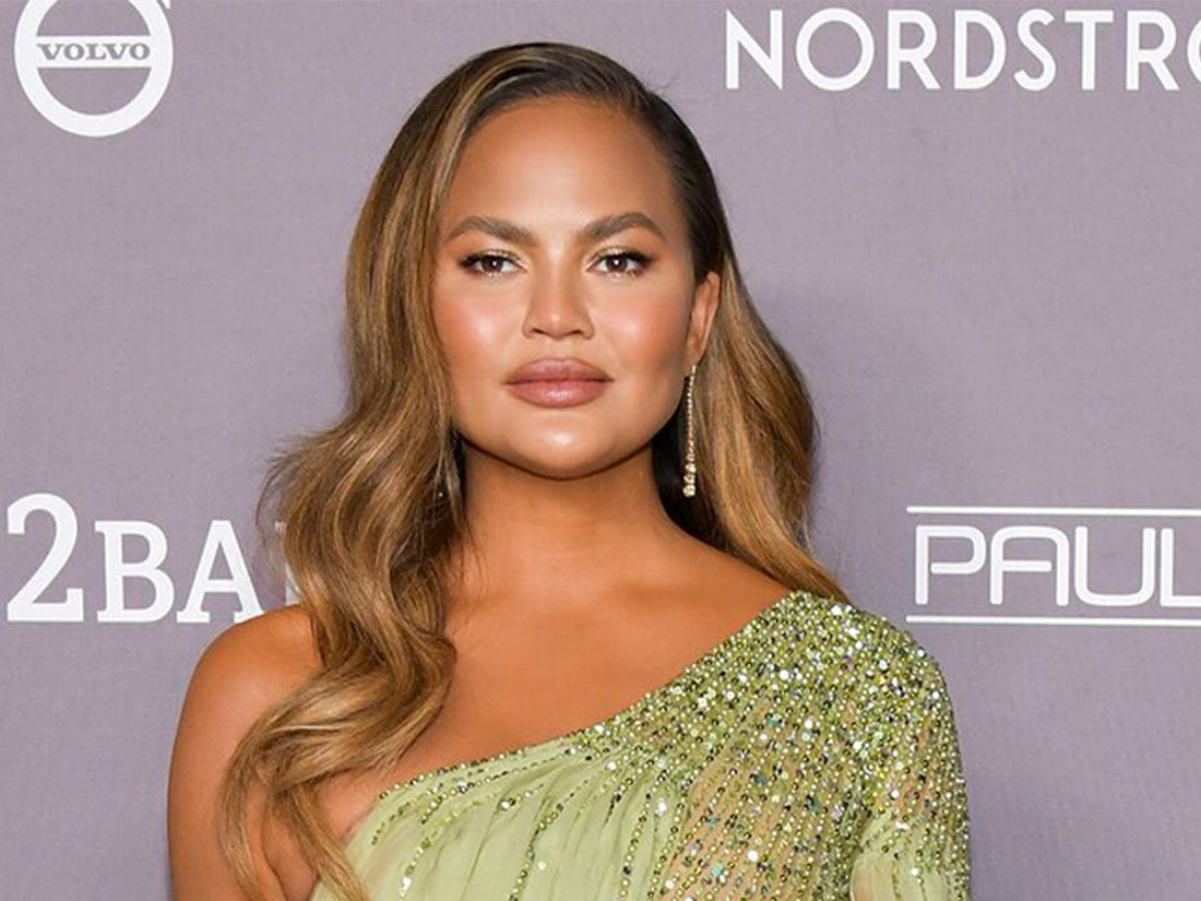 People: This Is Chrissy Teigen’s $18 Trick for Plump, Moisturized Lips