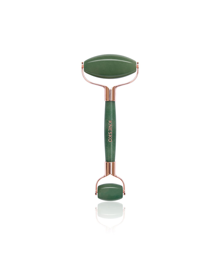 green jade gemstone face roller